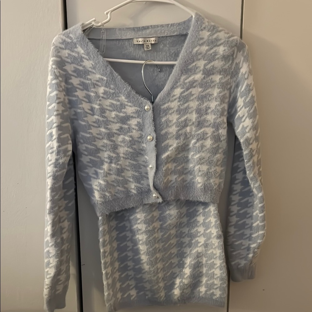 Women's Blue/White Pearl button up Houndtooth + skirt set